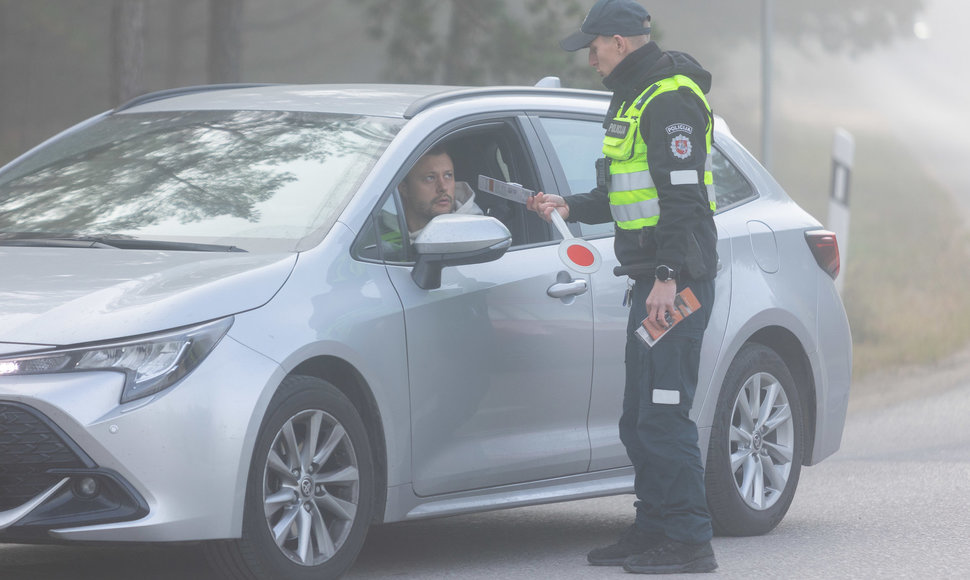 Lietuvos policijos akcija  „Švilpukas saugo“