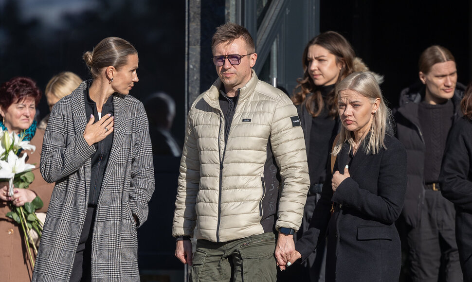 I&scaron;lydimas amžinam poilsiui fotografas Raimundas Adžgauskas