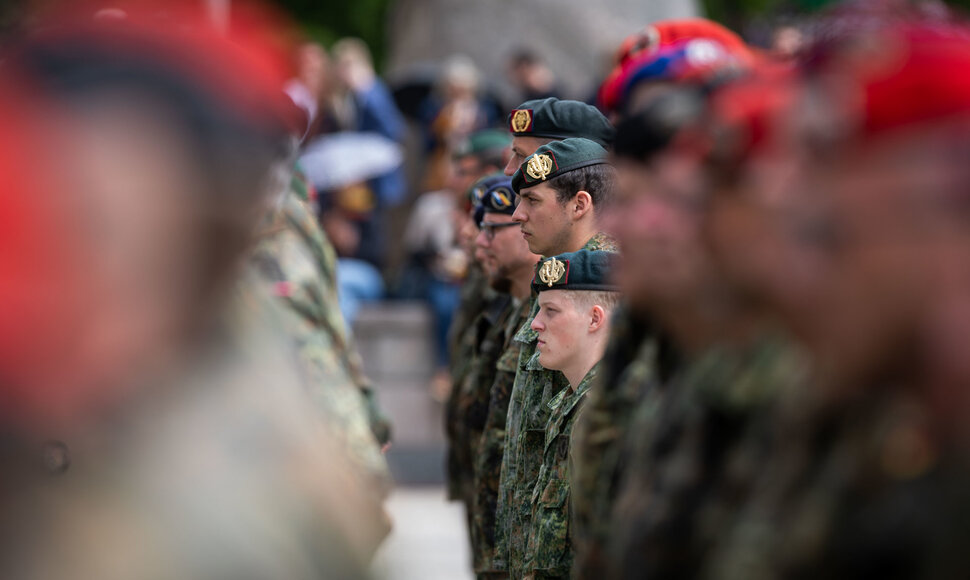 Vokietijos 45-osios &scaron;arvuotosios brigados inauguracija