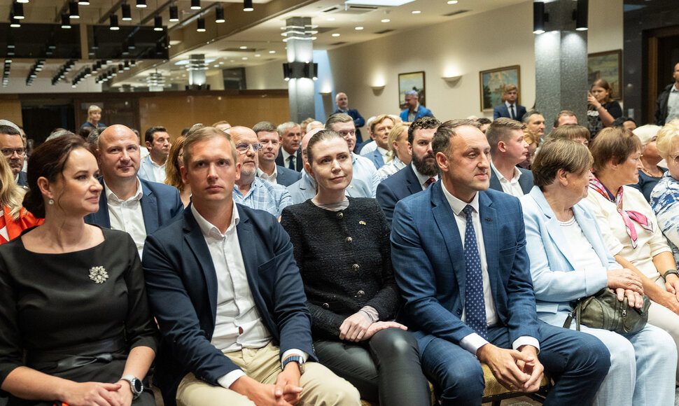 Inga Ruginienė, Robert Duchnevič, Dovilė &Scaron;akalienė, Nerijus Cesiulis