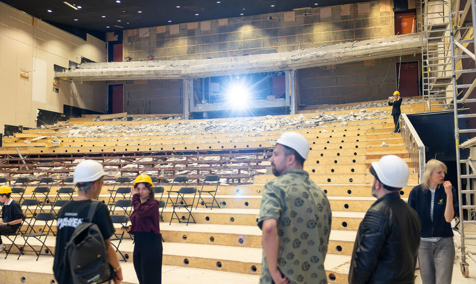 Kino teatre &bdquo;Forum Cinema Vingis&ldquo; vyko spaudos konferencija