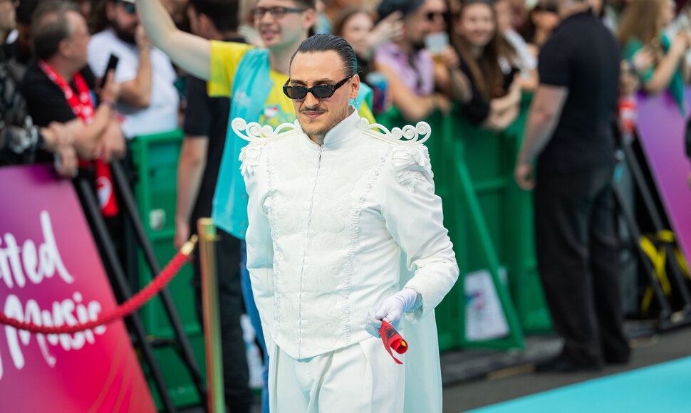 &bdquo;Eurovizijos&ldquo; turkio spalvos kilimo ceremonija Vienoje