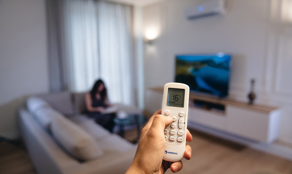 Tarp priemonių, padedančių geriausiai išvalyti orą namuose – oro kondicionieriai