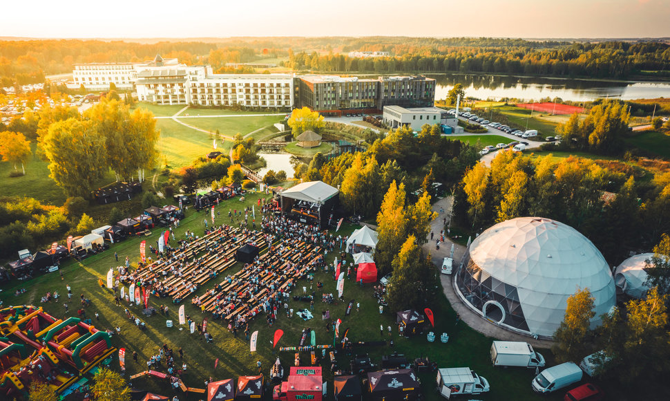 Didžiausias grilio mėgėjų festivalis Baltijos šalyse – vieta pamatyti, paragauti ir pasilinksminti