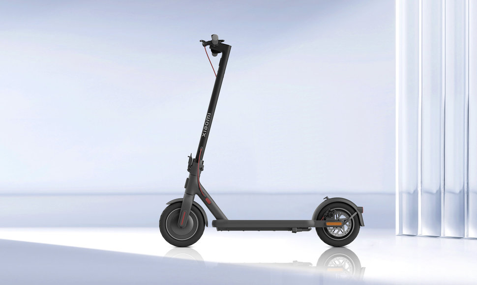 „Xiaomi Electric Scooter 4“ – smagus ir patogus miesto darbininkas