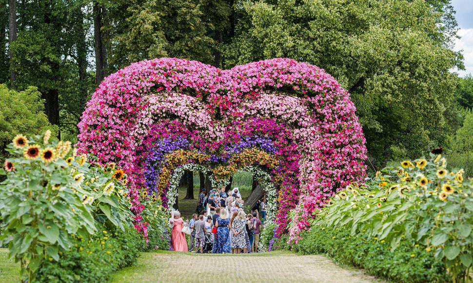 Festivalis, kurį privalu aplankyti šią vasarą: Pakruojo dvaras vėl pavergė Europos širdis