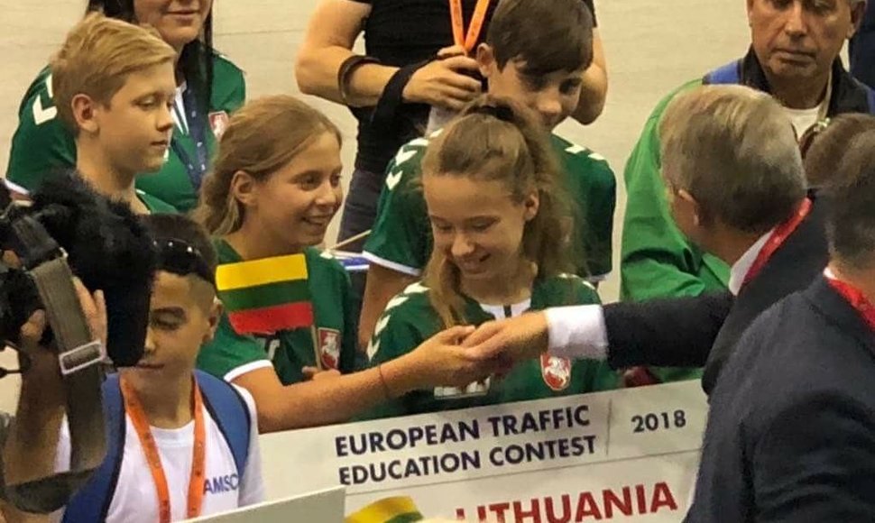 Jaunieji Lietuvos dviratininkai Europos saugaus eismo konkurse užėmė 10-ąją vietą