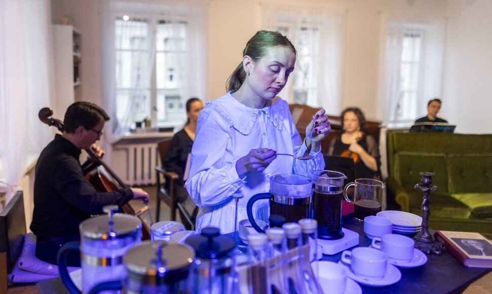 Jonas Sakalauskas bičiulius sukvietė į i&scaron;ankstinę kavos ir operos degustaciją