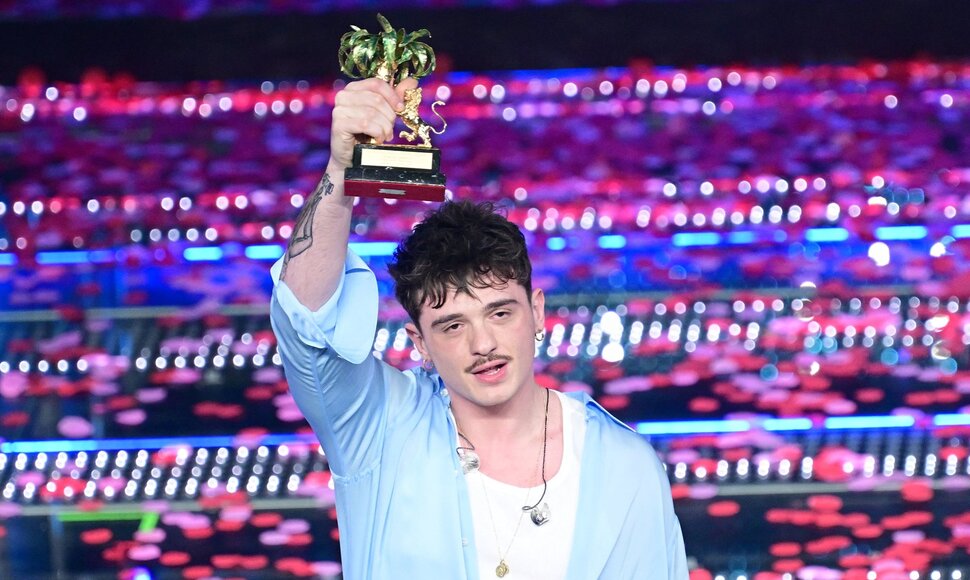 Sanremo muzikos festivalį laimėjo Olly