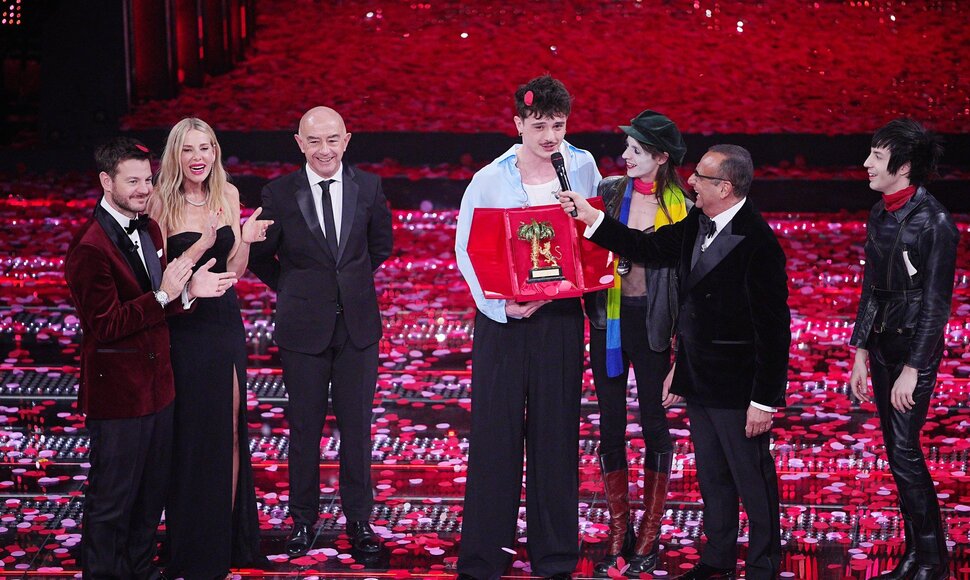 Sanremo muzikos festivalį laimėjo Olly