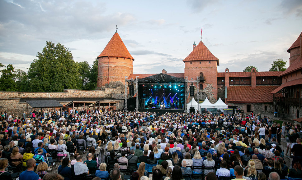 Kastyčio Kerbedžio koncerto Trakų pilyje akimirka