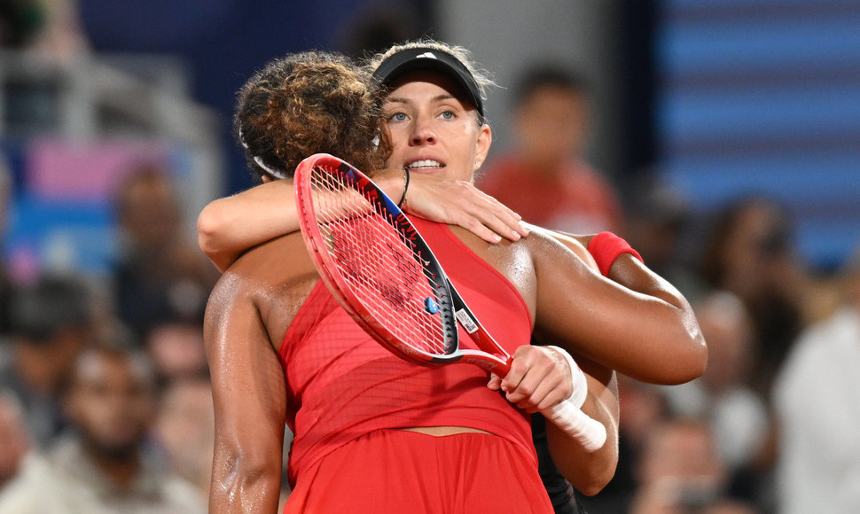 Angeliquer Kerber ir Naomi Osaka