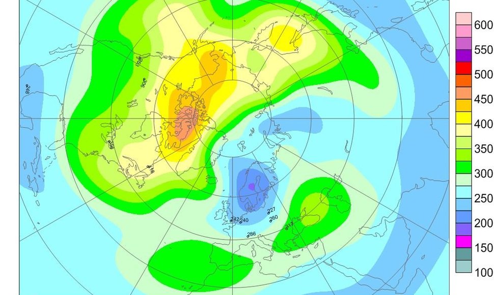 Pav. 2019 m. gruodžio 4 d. informacija iš Pasaulio ozono ir ultravioletinės Saulės spinduliuotės duomenų centro (WOUDC).