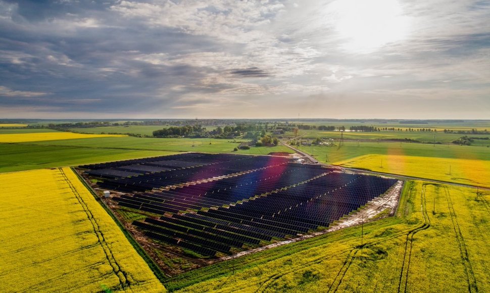 Atsinaujinančiosios energetikos atstovai: žalioji energetika grėsmės Lietuvos žemės ūkiui nekelia