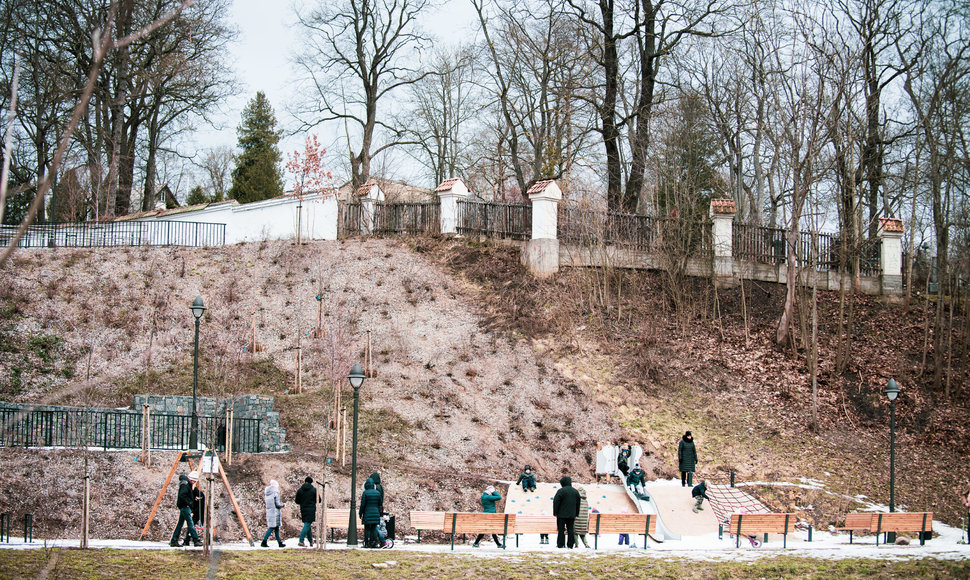 Žmonių gausa Užupio ir Paupio takuose