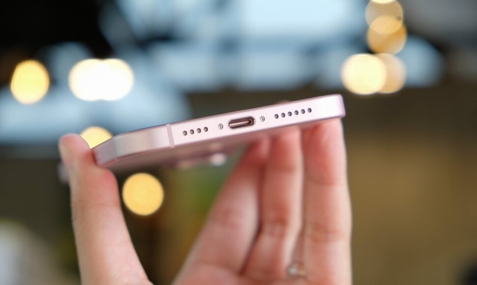 iPhone 15 Plus