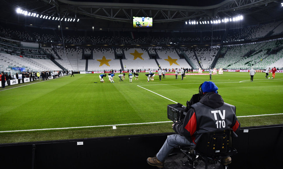 Futbolas pamažu grįš į Italijos stadionus