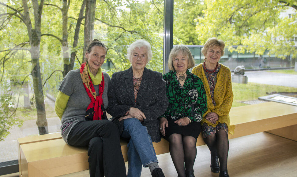 Laima, Romualda, Vitalija, Janina