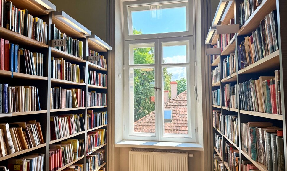 Vilniaus apskrities Adomo Mickevičiaus vie&scaron;oji biblioteka