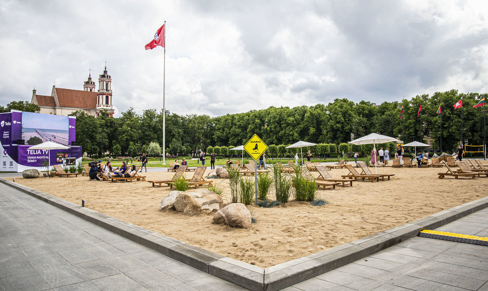 Paplūdimio atidarymas Lukiškių aikštėje