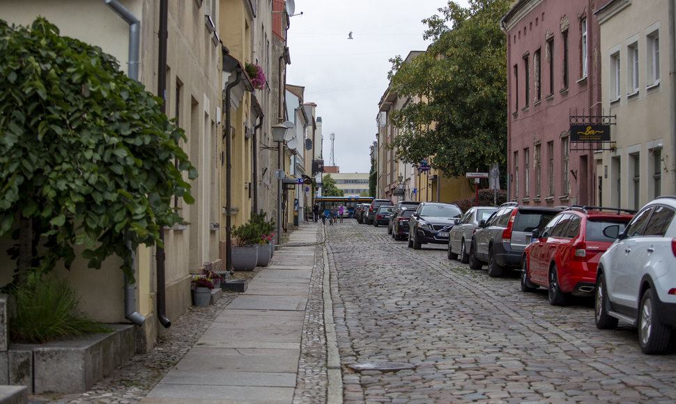 Vėjuotas šeštadienio pasivaikščiojimas po Klaipėdos miestą