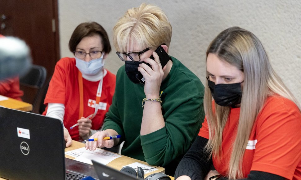 Alytuje premjerė prisidėjo prie savanorių koordinavimo centro veiklos