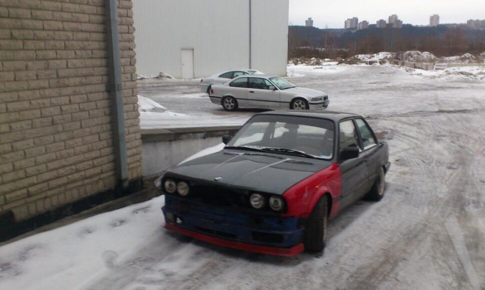 BMW E30