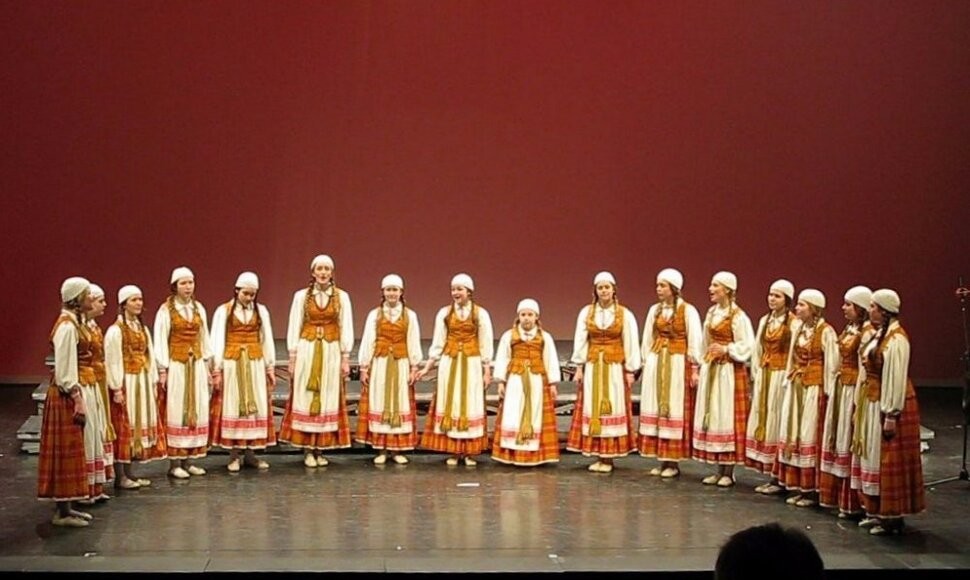 Choras "DIXI"