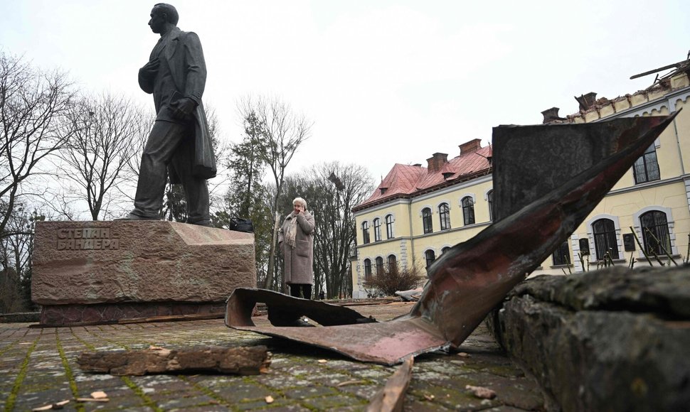 YURIY DYACHYSHYN / AFP