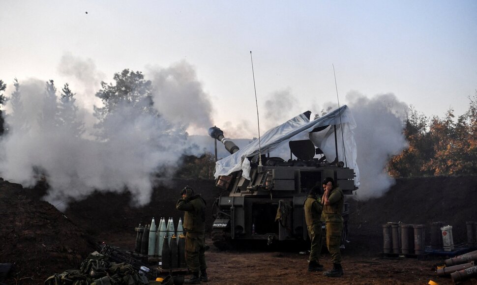 GIL ELIYAHU / REUTERS