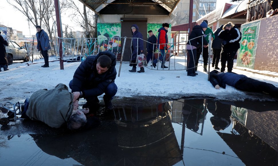 ALEXANDER ERMOCHENKO / REUTERS