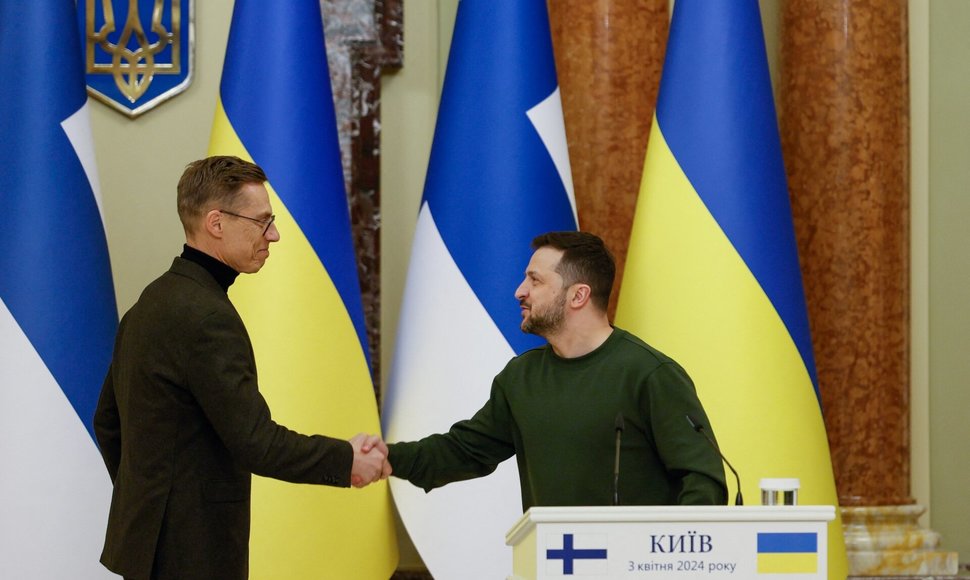 Suomijos prezidentas Alexanderis Stubbas ir Ukrainos vadovas Volodymyras Zelenskis