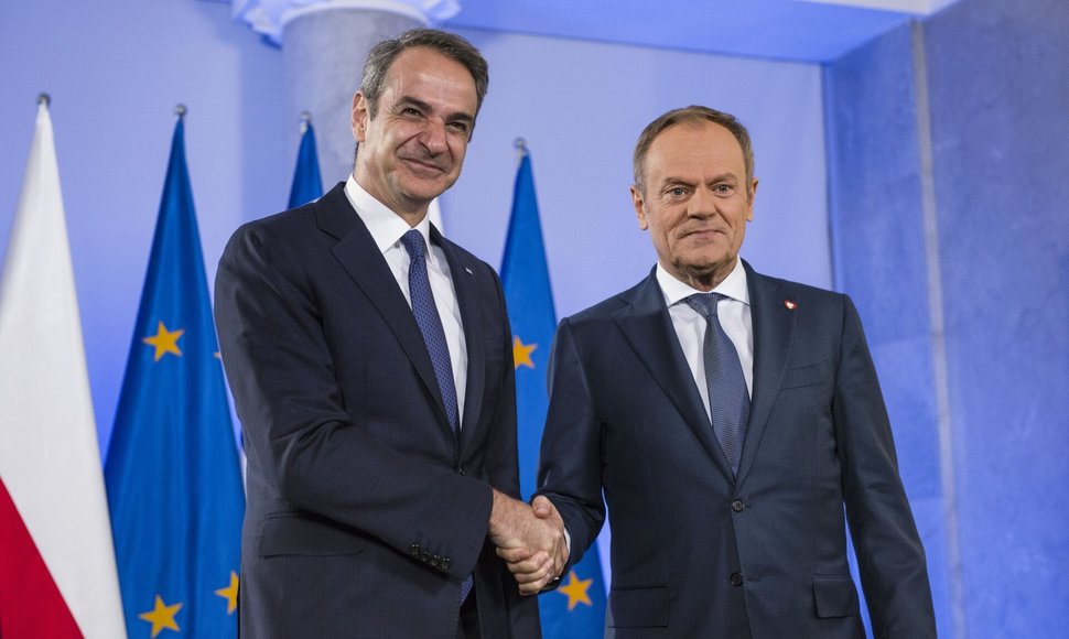 Mitsotakis susitinka su Donald Tusk Varšuvoje 2024-04-12. / Attila Husejnow / ZUMAPRESS.com