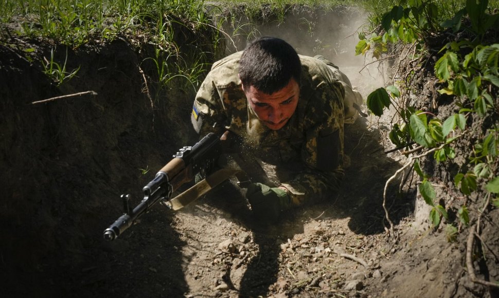 Rusijos ir Ukrainos karas vyksta. / Efrem Lukatsky / AP