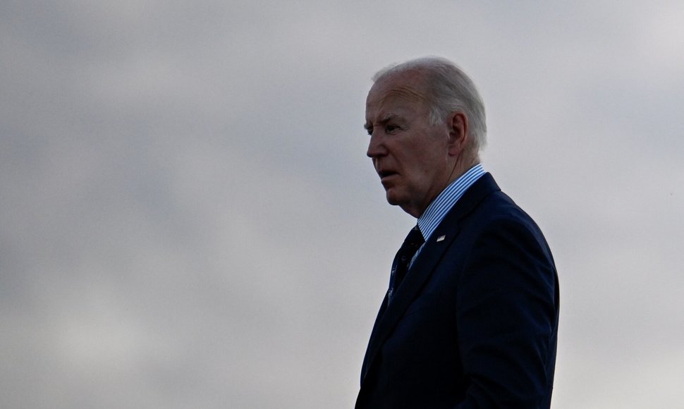 Prezidentas Biden išvyksta iš Niujorko po rinkimų renginio. / Craig Hudson / REUTERS