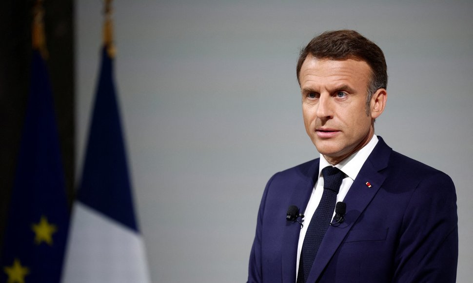 Prancūzijos prezidentas Macron skelbia parlamentines rinkimų spaudos konferenciją. / Stephane Mahe / REUTERS