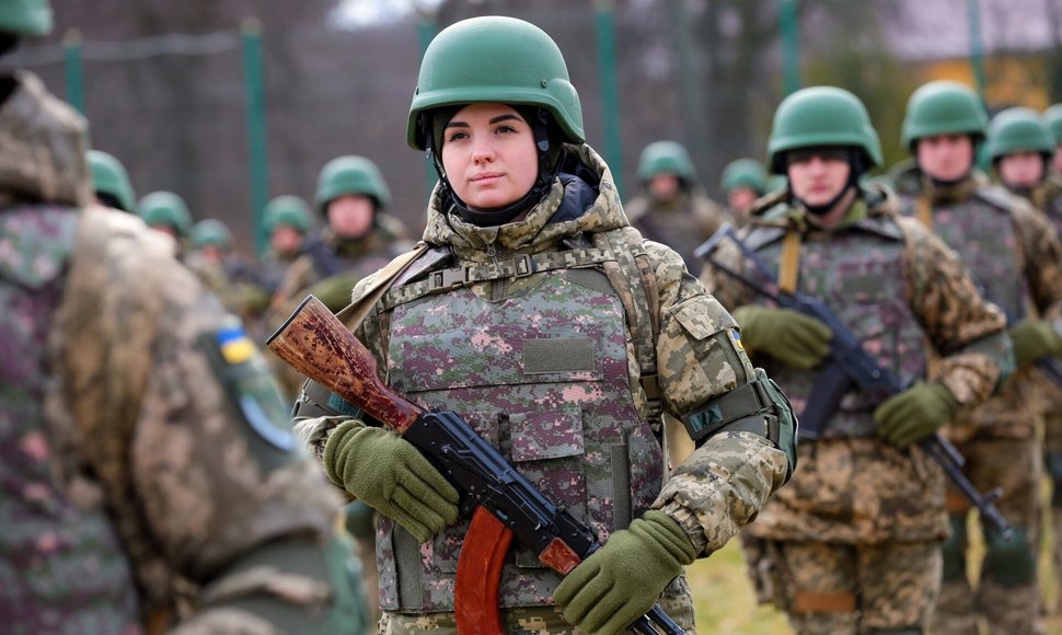 Ukrainos ministras pirmininkas AFU oficerių diplomavimo ceremonijoje. / Alona_Nikolaievych/SIPA / Alona_Nikolaievych/SIPA