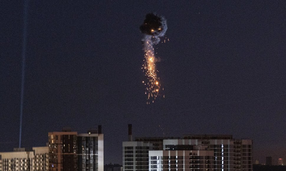 Ukrainos oro pajėgos numušė 60 dronų / Evgeniy Maloletka / AP