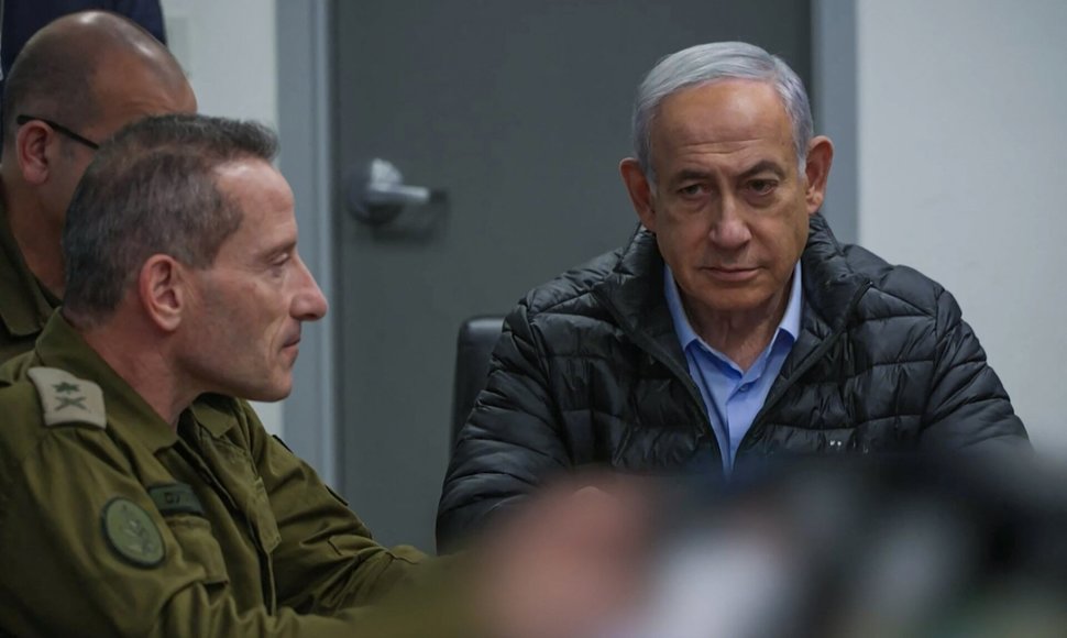 B. Netanyahu / - / AFP