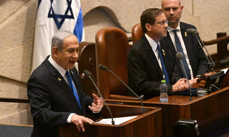 Benjaminas Netanyahu / DEBBIE HILL / AFP