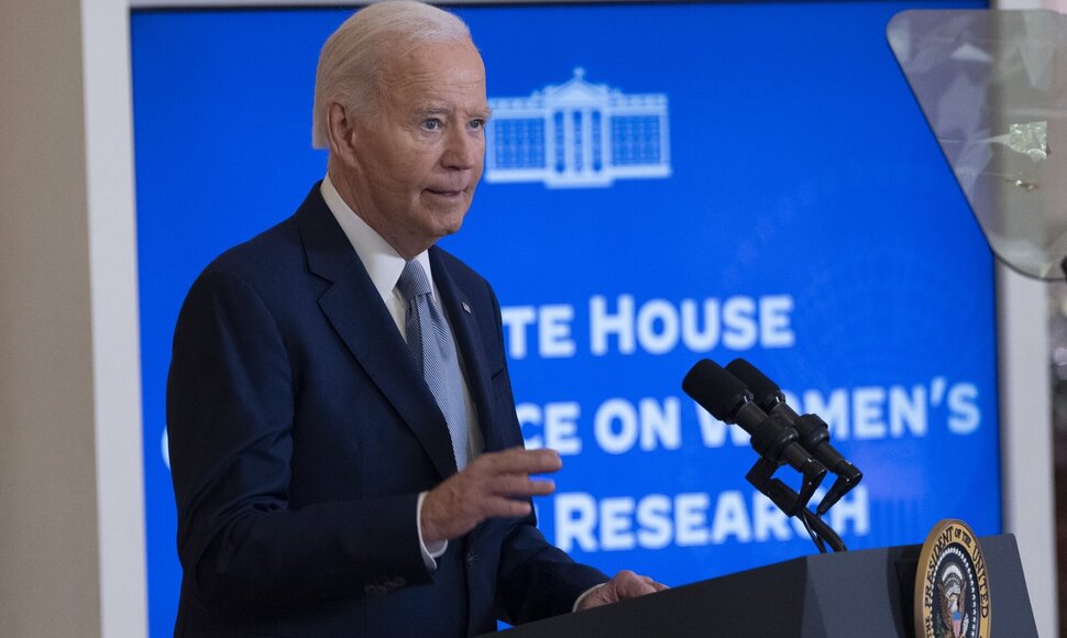 Kadenciją baigiantis JAV vadovas Joe Bidenas / Chris Kleponis - CNP / CNP/INSTARimages