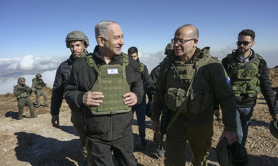 Benjaminas Netanyahu /  / AP