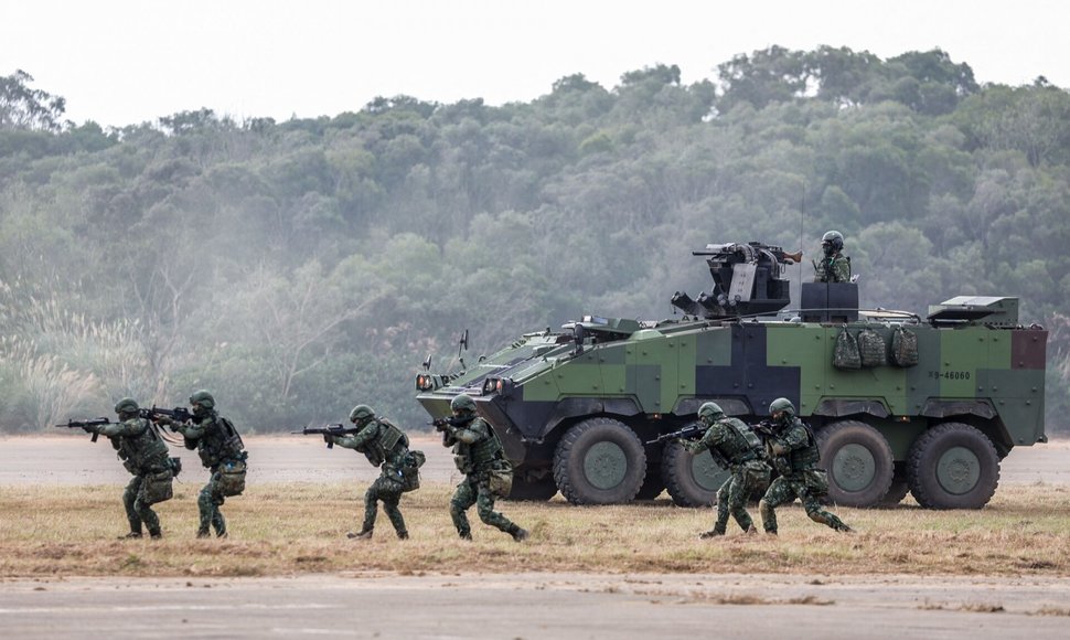 Taivane vyksta karinės pratybos / I-HWA CHENG / AFP