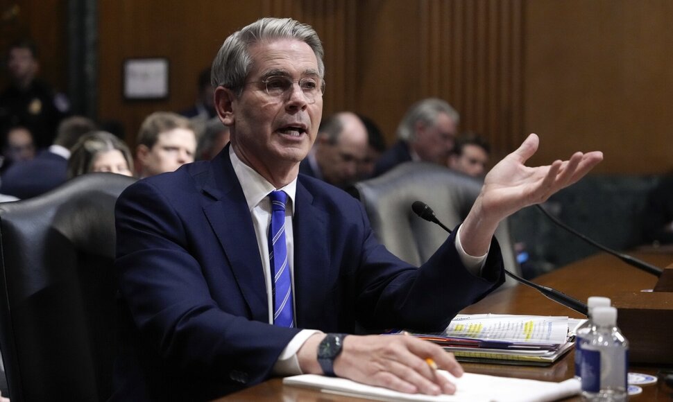 Ben Curtis / AP