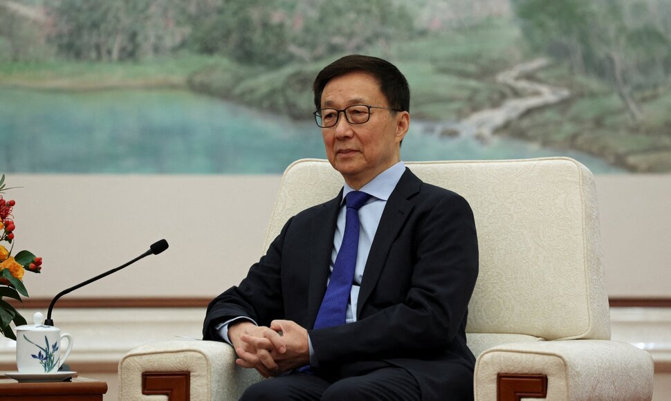 Kinijos viceprezidentas Han Zhengas / Florence Lo / REUTERS