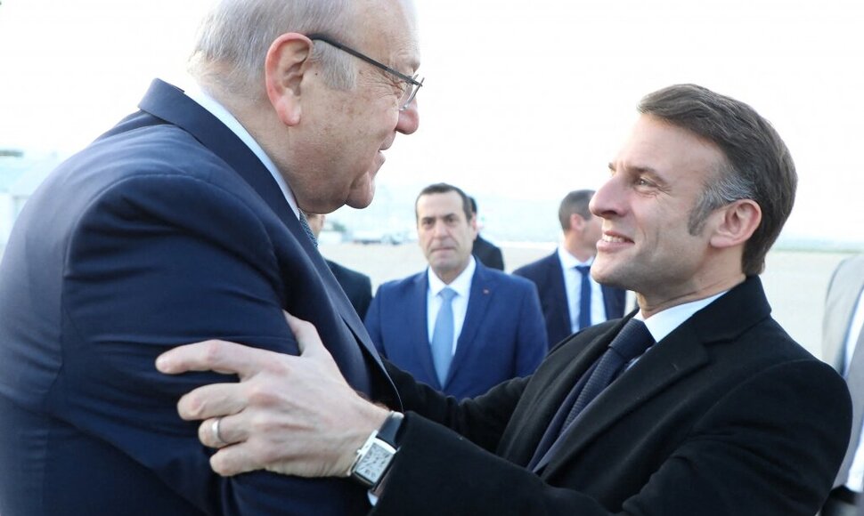 E. Macronas Libane / Dalati Nohra / via REUTERS