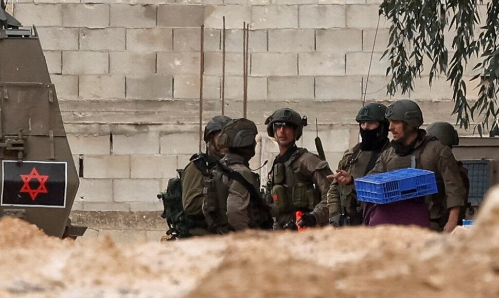Izraelio kariai Vakarų Krante / Raneen Sawafta / REUTERS