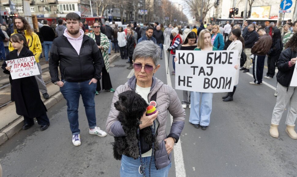 Djordje Kojadinovic / REUTERS