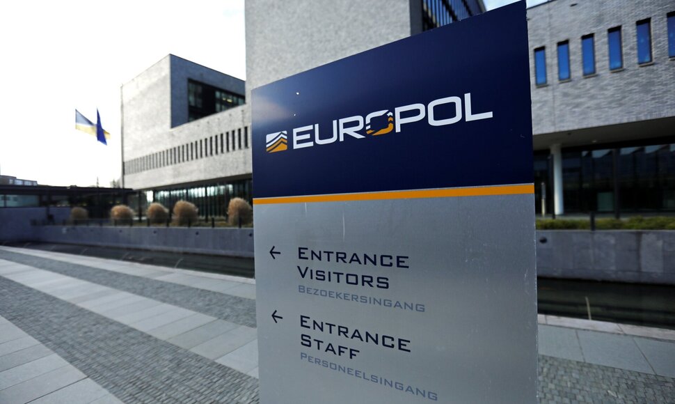 Europolas / EVA PLEVIER / REUTERS