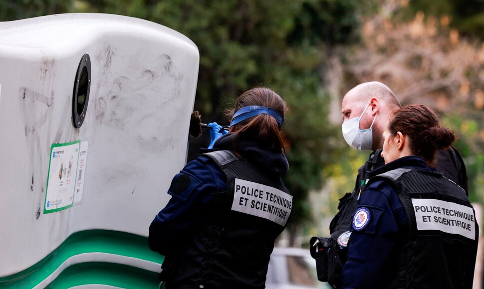 Prancūzijos policija įvykio vietoje  / Manon Cruz / REUTERS